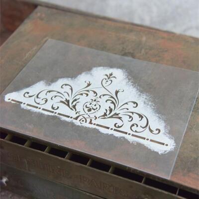 Stencil Edge Motif 12 x 24cm
